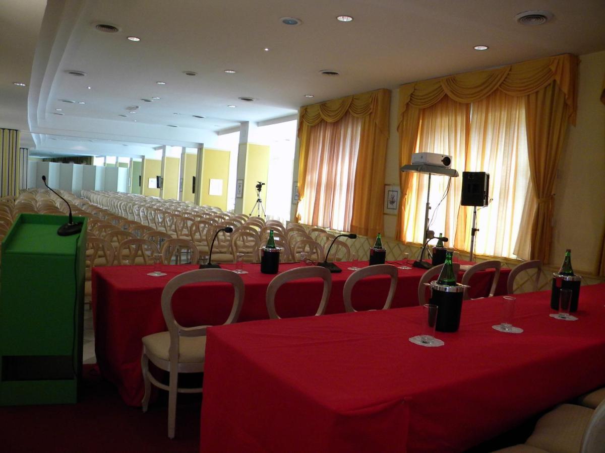 Hotel Dei Congressi Castellammare di Stabia Ngoại thất bức ảnh