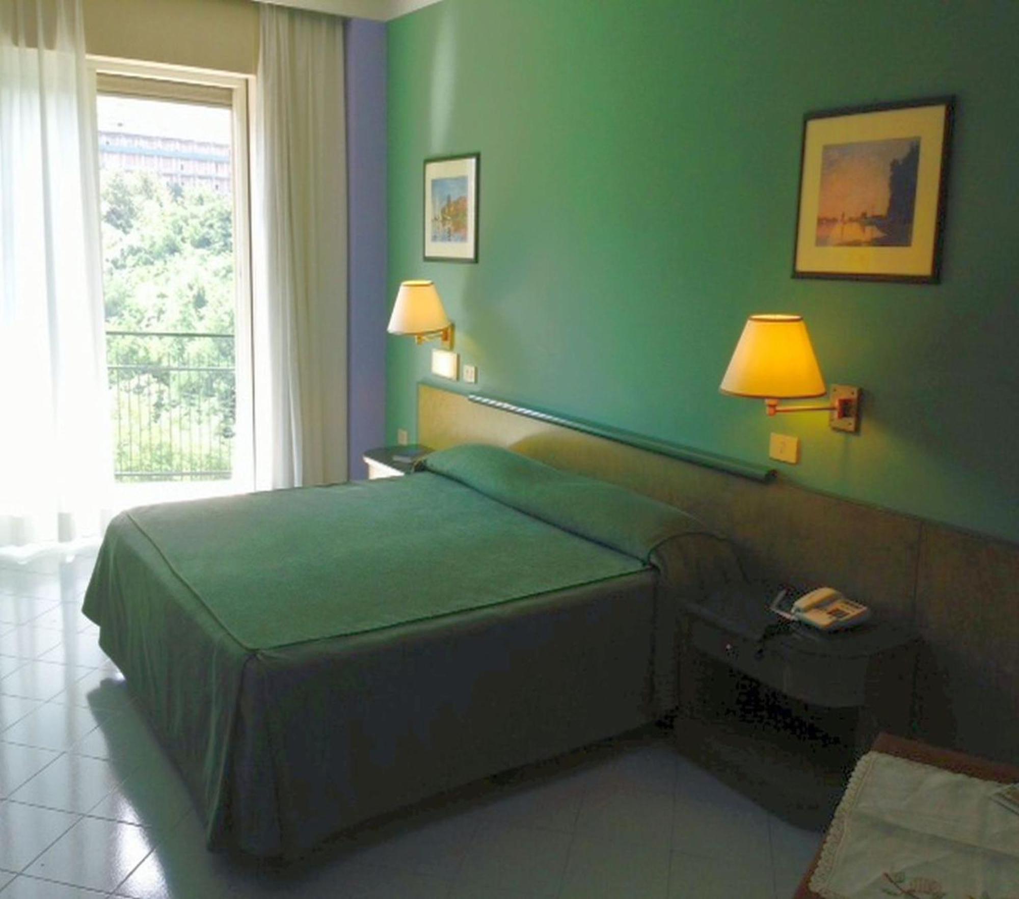 Hotel Dei Congressi Castellammare di Stabia Ngoại thất bức ảnh