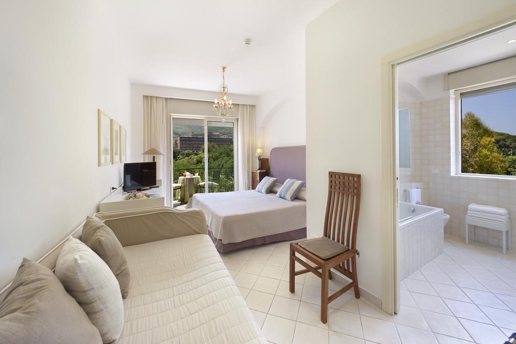 Hotel Dei Congressi Castellammare di Stabia Ngoại thất bức ảnh